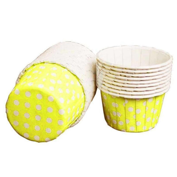 200 Pieces of Heat-Resistant Wholesale Cake Baking Cups: pink, white cupcakes, cute, colorful style