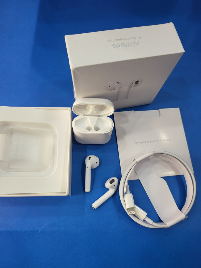 AirPods Pro 1st Gen White Wireless Earbuds Charging Case Cable Pakistan