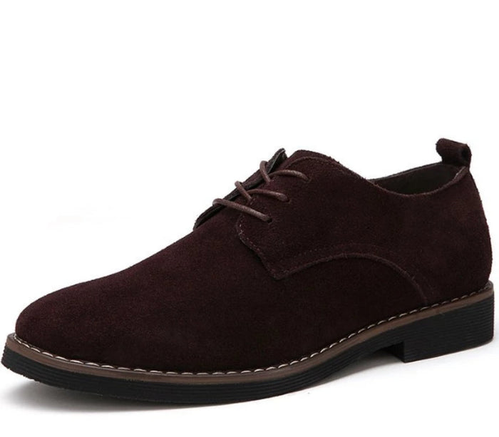 Breathable Lace-up Oxford Shoes for Men's Everyday Wear: black, dark brown lace-up dress shoe, minimal classic style