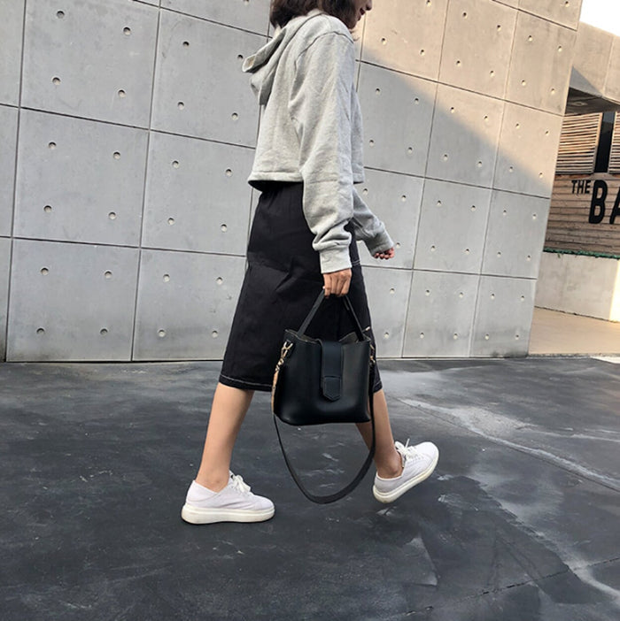 Bucket Bag with Wide Shoulder Strap for Women made of Vegan Leather: mustard yellow, brown handbag, modern style