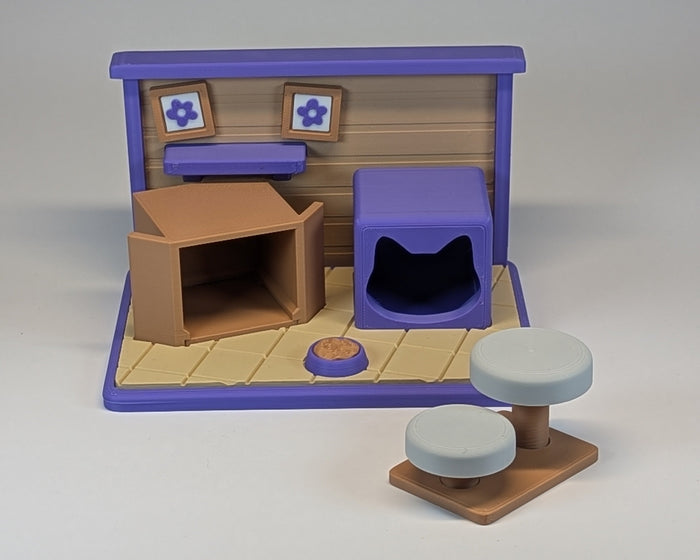 Tiny Habitat Cats Playset with moveable scratching post