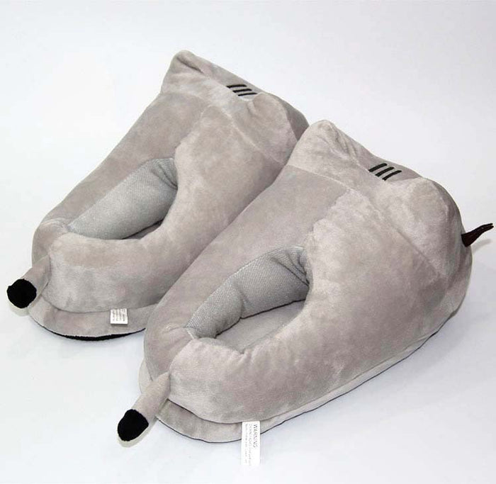 Cute Gray Cat Slippers, Ultimate Comfort!: light gray, dark brown cartoon cat, kawaii cartoon style