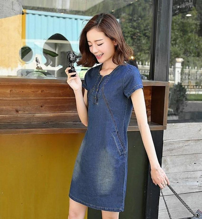 Denim Dress for Women: A Stylish One-Piece Option: dark blue, faded blue dress, casual style