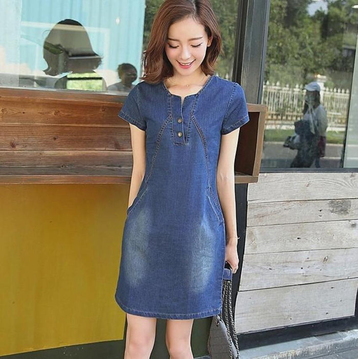 Denim Dress for Women: A Stylish One-Piece Option: dark blue, faded blue dress, casual style