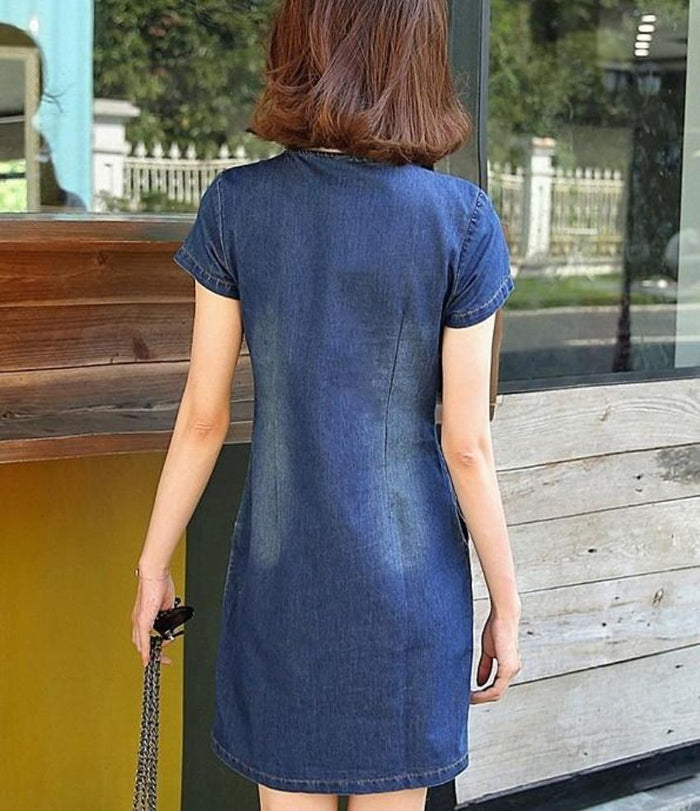 Denim Dress for Women: A Stylish One-Piece Option: dark blue, faded blue dress, casual style
