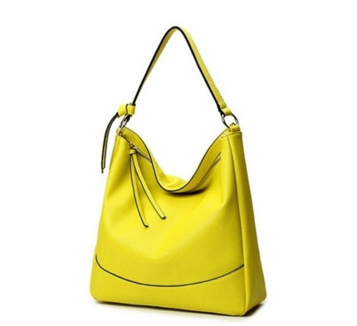 Everyday Shoulder Bag in Faux Leather, A Versatile and Stylish Choice: beige, tan shoulder handbag, minimal style