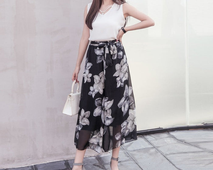 Floral Chiffon Wide Leg Pants for Women: black, gray floral pattern, elegant floral style
