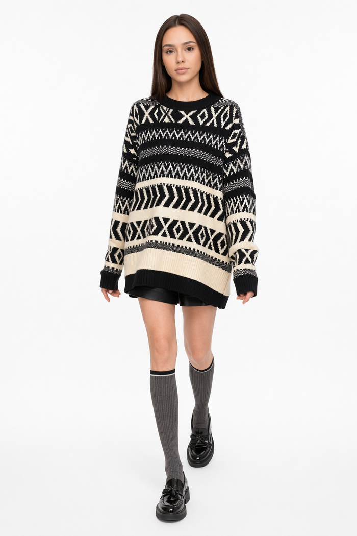 Geo Pattern Women's Round Sweater Default