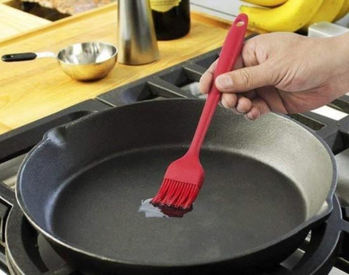 Heat Resistant Silicone Kitchen Cooking Utensils Set, 5 Piece Collection: red silicone spatula, minimal style