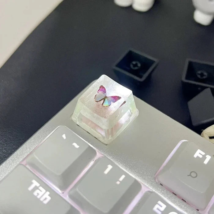 Keycap with Butterfly Design: transparent clear, blue butterfly, kawaii style
