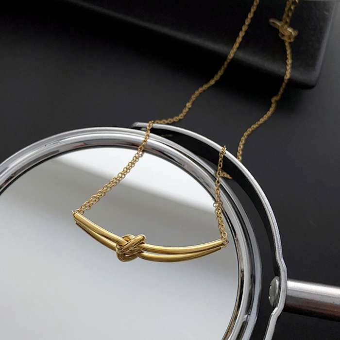 Knot Tying Necklace for Women: gold necklace, minimal style