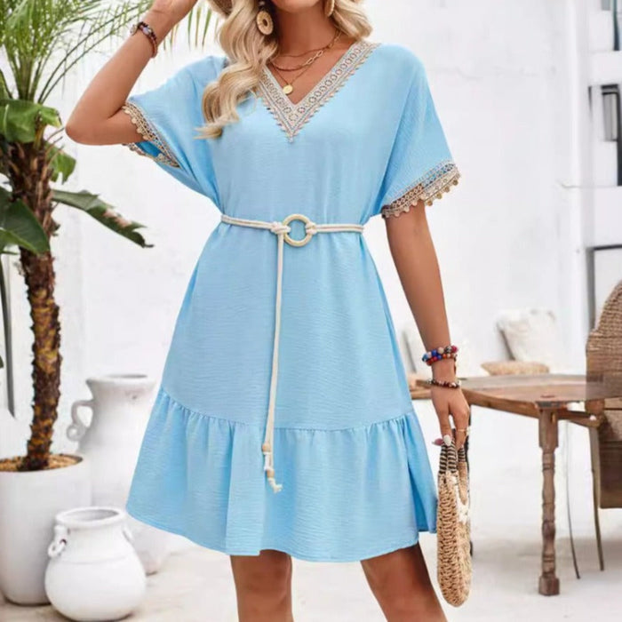 Lace Detailed Flowy V-Neck Dress: black, white dress, bohemian style