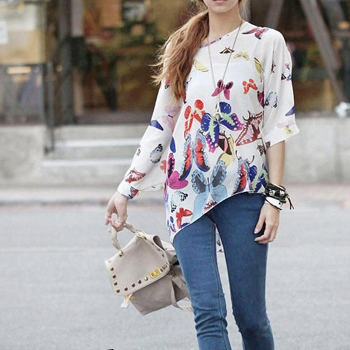 Loose-Fitting Women's Top with Butterfly Design: white, blue butterflies and floral/botanical motifs, casual bohemian graphic