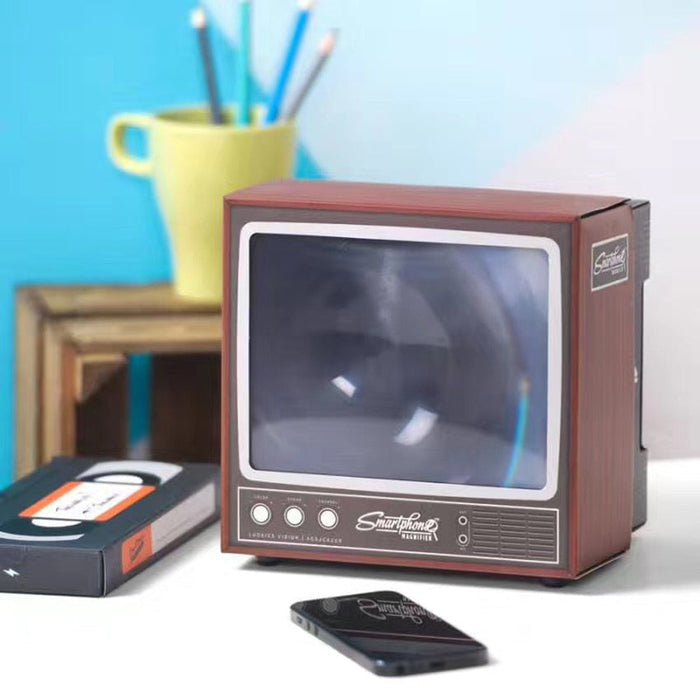 Mobile Phone Screen Magnifier, Retro TV Style: brown, black vintage television, retro cartoon style