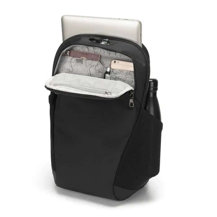 Pacsafe Vibe 20 anti-theft backpack – open main compartment