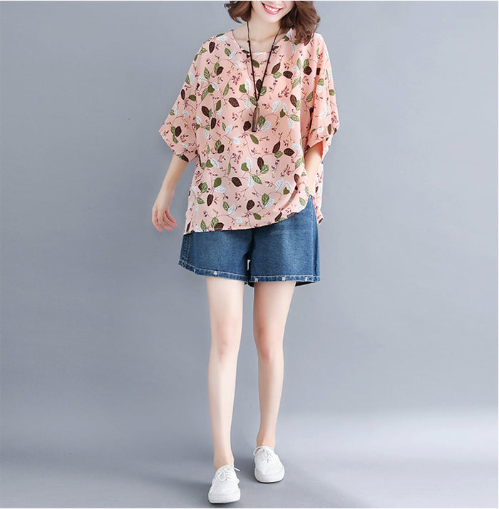 Patterned Loose-Fitting Top for Women: light pink, green leaf and botanical print, casual, cartoon botanical print style