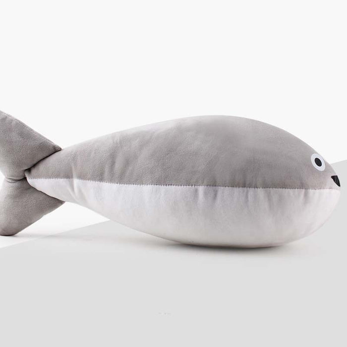Sacabambaspis Plush Toy: Memorable Meme Fun: gray, white whale, cute cartoon style