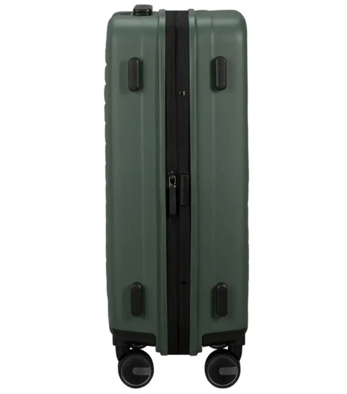 Expandable for increased packing space