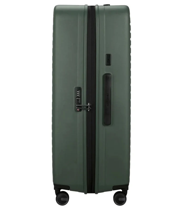 Top and side carry handles for easy grip and easy lifting
