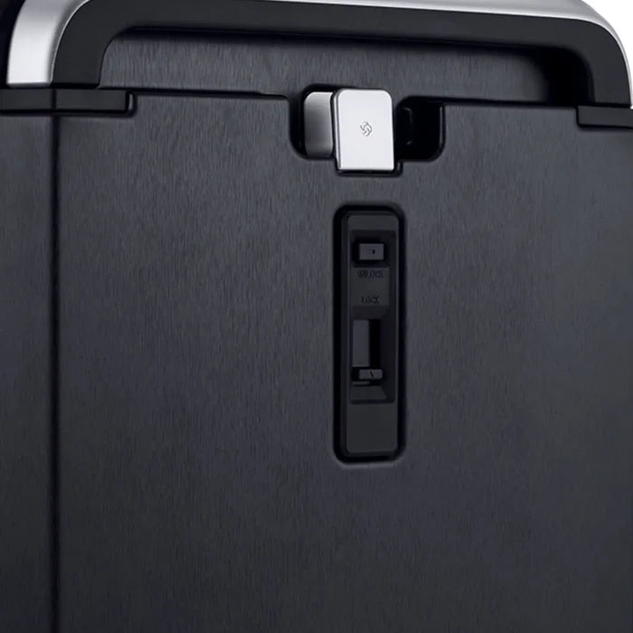 Samsonite Zenpod 55 cm Cabin Spinner Suitcase - Black