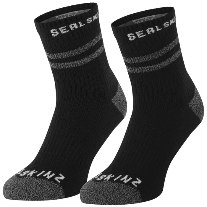 Sealskinz Mautby Waterproof Warm Weather Ankle Length Sock with Hydrostop (Black) - X-Large