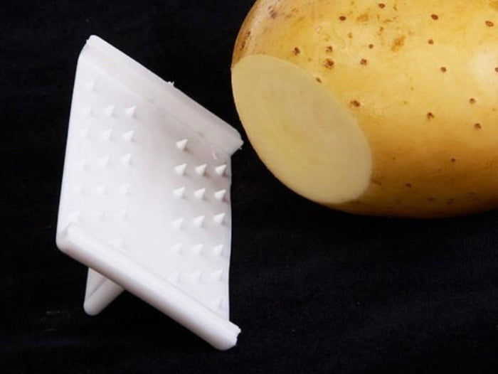Set of 2 Microwaveable Potato Chip Makers, Convenient for Microwave Use: yellow, tan ring-shaped pastry/bread arrangement, re