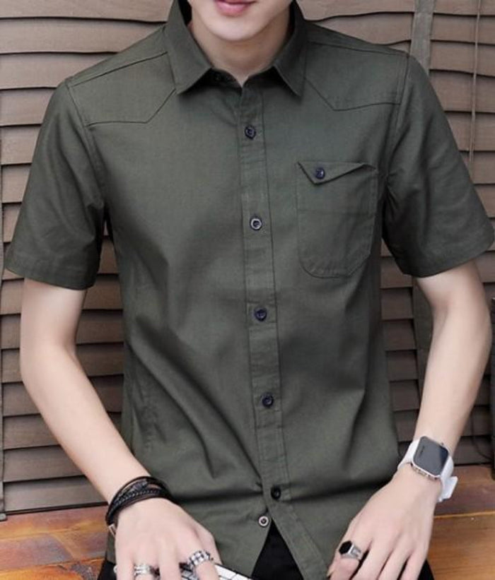 Short Sleeve Shirt with Flip Pockets for Men: white, dark buttons short-sleeve button-up shirt, minimal style