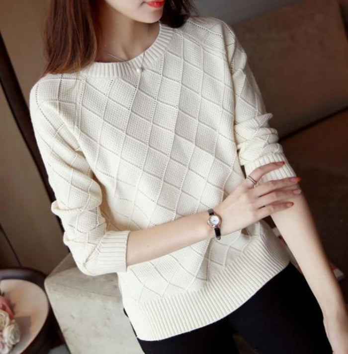 Slim-Fit Knit Top for Women with Round Neckline: off-white, cream sweater, minimal style
