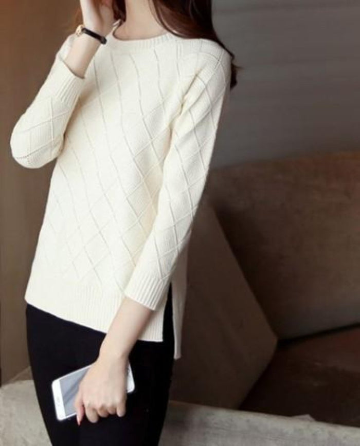 Slim-Fit Knit Top for Women with Round Neckline: off-white, cream sweater, minimal style