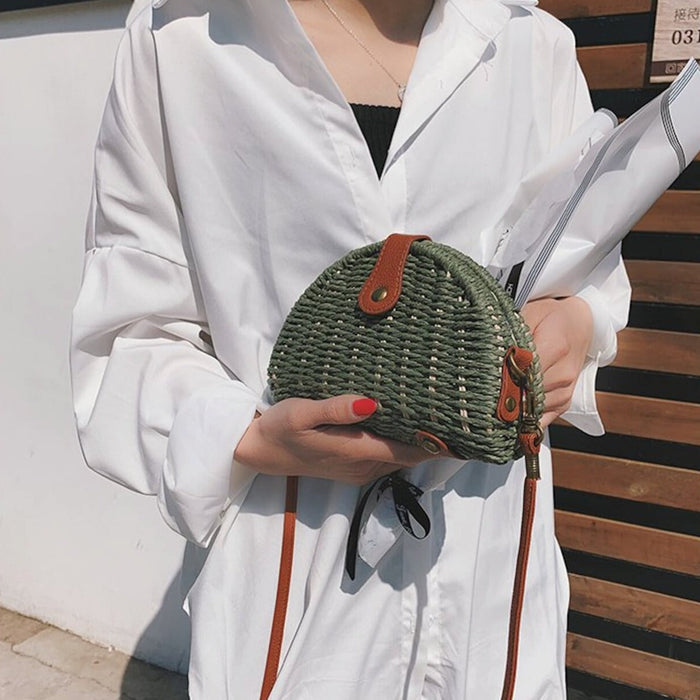 Straw Crossbody Bag, Emphasizing the Essence, Distinct from the Original: natural tan, brown handbag, minimal boho style