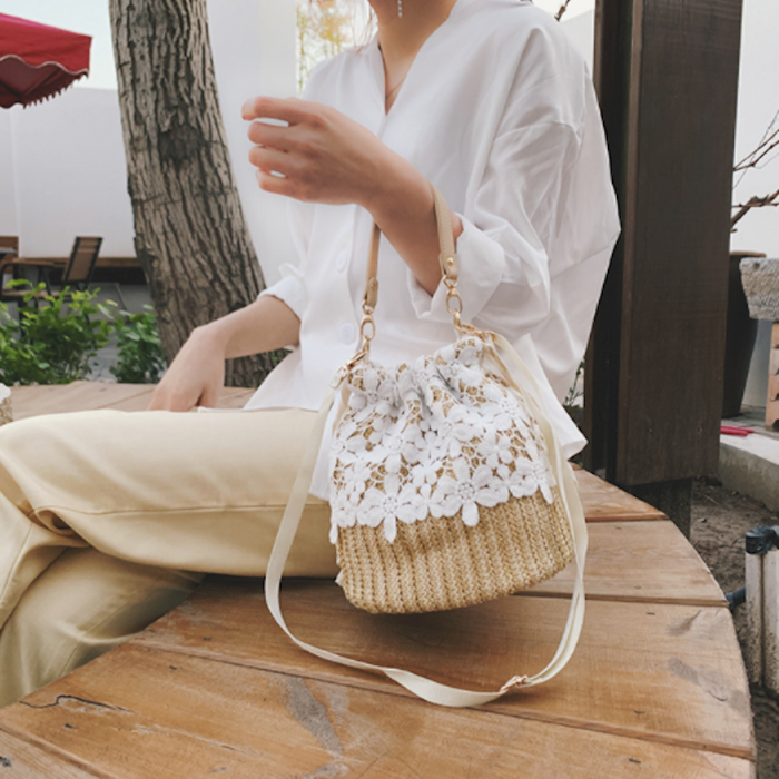 Summer Lace-Trimmed Straw Bucket Bag for a Chic Seasonal Look: beige, white handbag, feminine, bohemian style