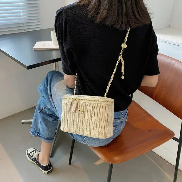 Summer Straw Bucket Bag for Women: Embrace the Season in Style!: beige, tan handbags, boho chic style