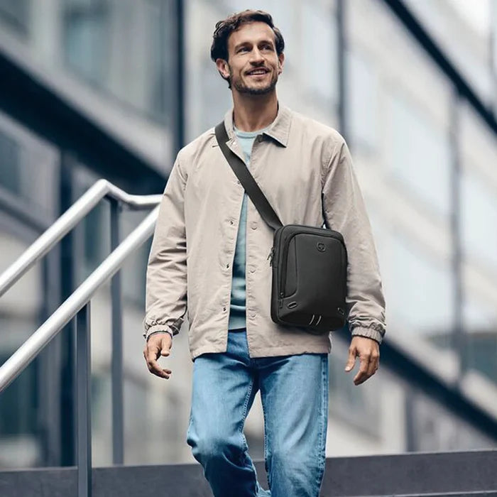 Wenger XE Crossbody Bag with 11’’ Tablet Pocket - Black