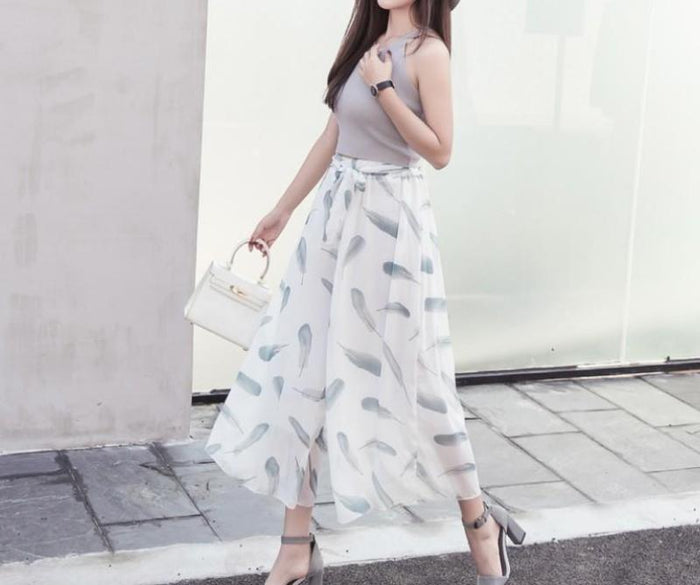 Wide-Leg White Pants for Women: light gray, white women's outfit, minimal feminine fashion style